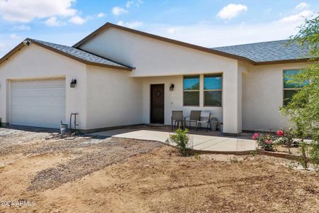 New construction Single-Family house 28402 N 221St Avenue, Wittmann, AZ 85361 - photo 3 3