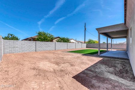 New construction Single-Family house 35097 N Palm Drive, San Tan Valley, AZ 85140 - photo 29 29