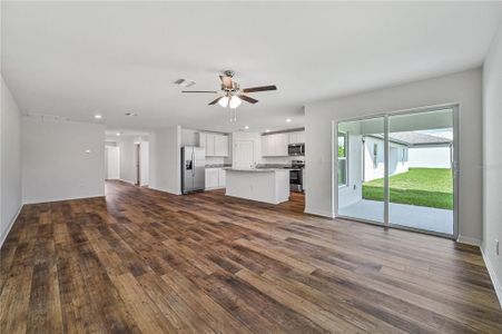 New construction Single-Family house 4368 Carrabelle River Lane, Lakeland, FL 33811 - photo