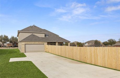 New construction Single-Family house 500 Shasta, DeSoto, TX 75115 Brentwood R (w/Media)- photo 26 26