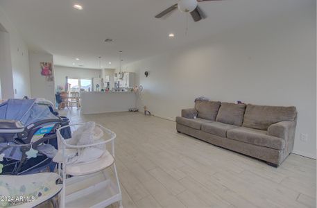 New construction Single-Family house 3725 N Bandelier Drive, Eloy, AZ 85131 - photo 4 4