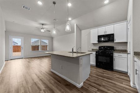 New construction Single-Family house 413 Waterman Avenue, Princeton, TX 75407 Kendall- photo