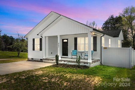 New construction Single-Family house 665 Bostian Road, China Grove, NC 28023 - photo 0