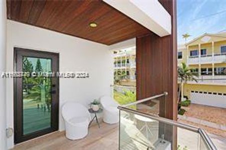 New construction Single-Family house 5601 N Ocean Dr, Hollywood, FL 33019 - photo 27 27