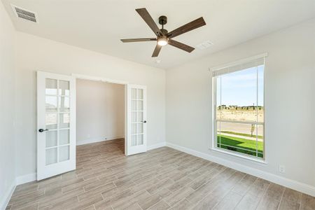 New construction Single-Family house 1104 Worthington Drive, Justin, TX 76247 Cypress- photo 7 7