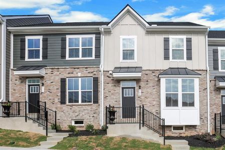 New construction Townhouse house 980 Sugar Vista Circle, Sugar Hill, GA 30518 Mendelssohn with Basement- photo 0