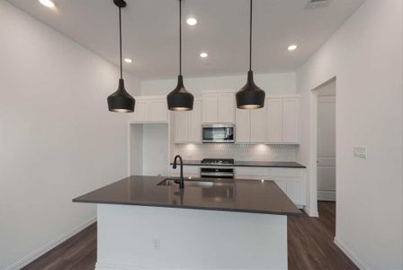 New construction Single-Family house 4300 Henderson Avenue, North Richland Hills, TX 76180 - photo 38 38