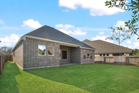 New construction Single-Family house 29634 Conifer Street, Tomball, TX 77375 - photo 19 19