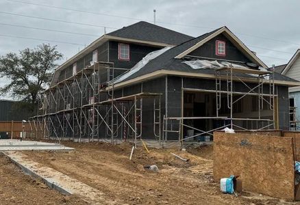 New construction Single-Family house 2018 Woodgate Lane, Tomball, TX 77375 - photo 4