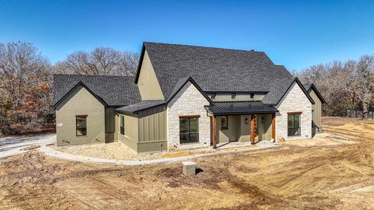 New construction Single-Family house 620 Latigo Court, Weatherford, TX 76088 - photo 1 1