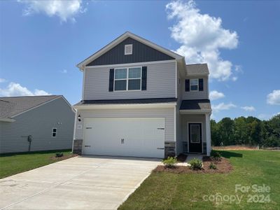 New construction Single-Family house 3401 Bear Den Drive, Gastonia, NC 28052 - photo 0