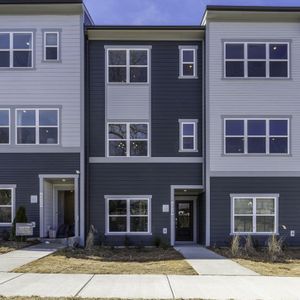 New construction Townhouse house Indie, 4020 Canvas Ct, Charlotte, NC 28205 - photo