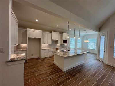 New construction Single-Family house 18334 Tiger Flowers Drive, Conroe, TX 77302 - photo 3 3