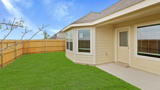 New construction Single-Family house 430 Thompson Place, Everman, TX 76140 Grove- photo 15 15