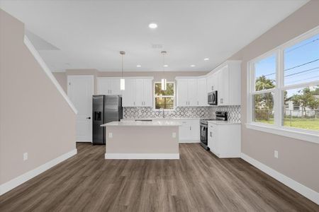 New construction Single-Family house 808 Celery Avenue, Unit 810, Sanford, FL 32771 - photo 3 3