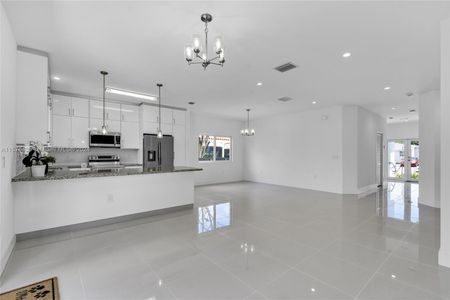New construction Single-Family house 550 Nw 58Th Ct, Miami, FL 33126 - photo 25 25