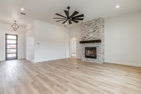 New construction Single-Family house 277 Sharla Smelley, Weatherford, TX 76088 - photo 21 21