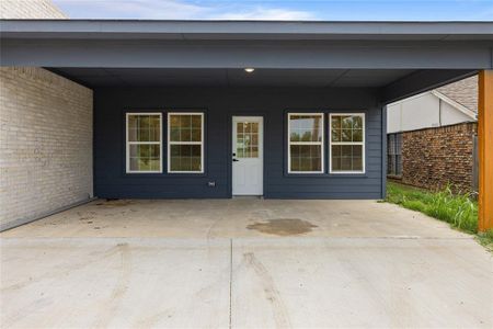 New construction Single-Family house 2802 Sherry Street, Unit 2802, Arlington, TX 76014 - photo 15 15