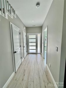 New construction Single-Family house 1809 Brewton Drive, Charlotte, NC 28206 - photo 3 3