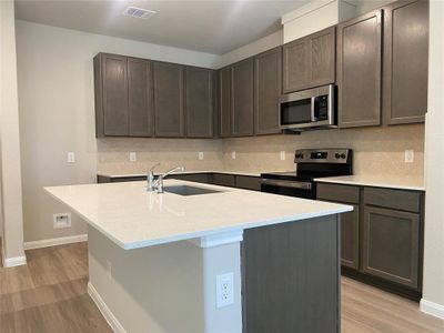 New construction Single-Family house 8136 Richland Drive, Houston, TX 77028 - photo