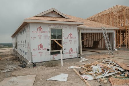 New construction Single-Family house 15460 Salmon Spring, San Antonio, TX 78245 Eastland- photo 5 5