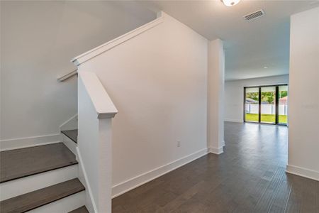 New construction Single-Family house 4124 W Arch Street, Tampa, FL 33607 - photo 6 6