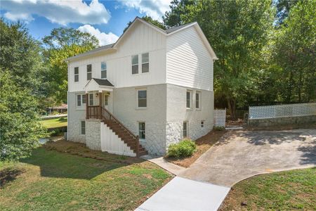 New construction Single-Family house 1583 Columbia Circle, Decatur, GA 30032 - photo 0