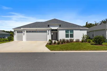 New construction Single-Family house 1841 Vanbeck Circle, The Villages, FL 34762 - photo 0