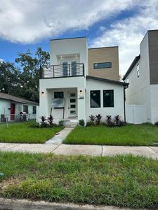 New construction Single-Family house 2330 W Beach Street, Tampa, FL 33607 - photo 0