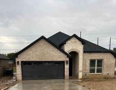 New construction Single-Family house 402 Nw 23Rd Street, Grand Prairie, TX 75050 - photo 0