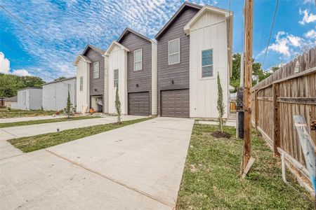 New construction Single-Family house 1016 Randolph Street, Houston, TX 77088 - photo 5 5