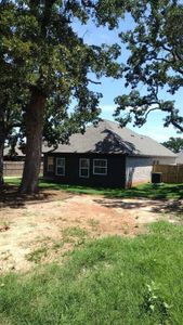 New construction Single-Family house 305 Titus Drive, Springtown, TX 76082 - photo 32 32