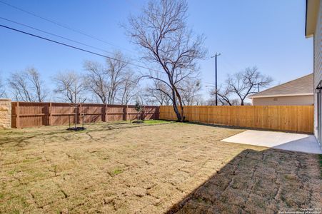 New construction Single-Family house 12506 Mildred Garden, San Antonio, TX 78073 Auburn - 1566- photo 27 27
