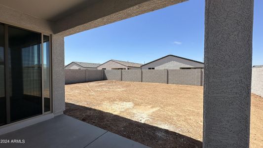 New construction Single-Family house 3411 E Valleyhigh Trail, San Tan Valley, AZ 85143 Marigold Homeplan- photo 17 17