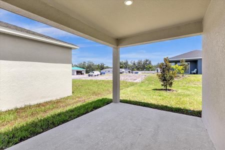 New construction Single-Family house 635 Alder Lane, Auburndale, FL 33823 - photo 14 14