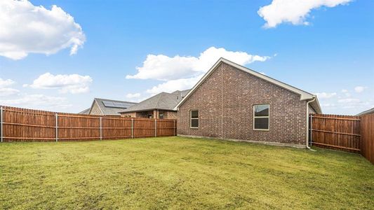 New construction Single-Family house 605 Blooming Glade, Lavon, TX 75166 1519 VANCOUVER- photo 28 28