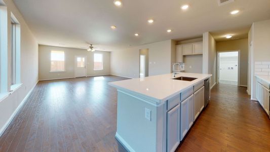 New construction Single-Family house 13245 Golden Isle Drive, La Marque, TX 77568 - photo 10 10