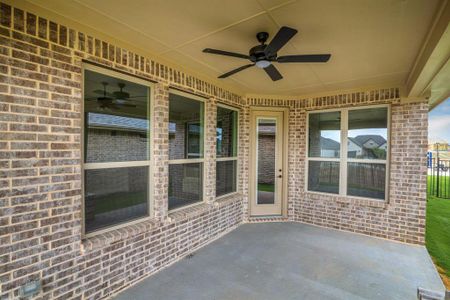 New construction Single-Family house 6125 Villaggio Way, Fort Worth, TX 76123 Verona- photo 34 34