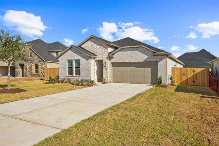 New construction Single-Family house 18122 Grand Vista Hills Lane, Richmond, TX 77407 Chambray- photo 2 2