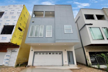 New construction Single-Family house 1706 Tabor Street, Houston, TX 77009 - photo 0