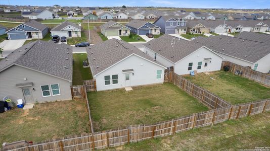 New construction Single-Family house 2774 Green Finch, New Braunfels, TX 78130 - photo 21 21