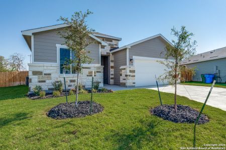 New construction Single-Family house 632 Candace Ct., Seguin, TX 78155 - photo 0