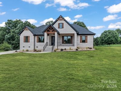 New construction Single-Family house 34825 Ellis Spring Court, Albemarle, NC 28001 - photo 0