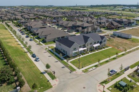 New construction Townhouse house 924 4Th Street, Argyle, TX 76226 - photo 0