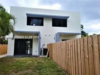 New construction Townhouse house 740 Nw 24Th Ct, Unit 740, Miami, FL 33125 - photo