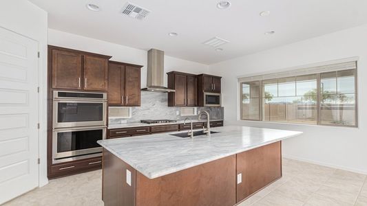 New construction Single-Family house 3836 South Gladiolus Circle, Mesa, AZ 85212 - photo 14 14