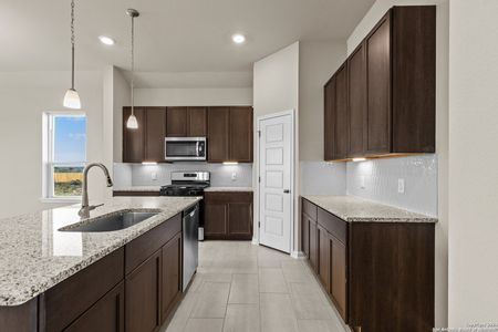 New construction Single-Family house 5305 Park Overlook, Schertz, TX 78124 Berkshire- photo 1 1