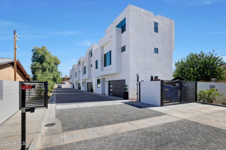 New construction Townhouse house 2130 E Turney Avenue, Unit 4, Phoenix, AZ 85016 - photo