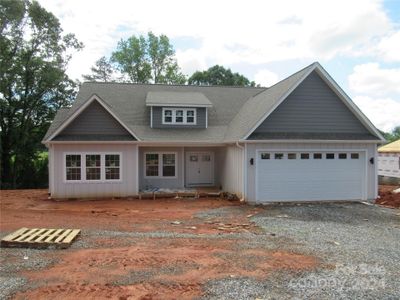New construction Single-Family house 277 Golf Course Road, Maiden, NC 28650 - photo 1 1