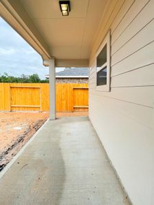 New construction Single-Family house 3327 Falling Brook Drive, Baytown, TX 77521 - photo 48 48